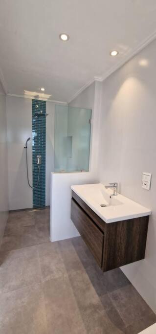 Paradise Heights Luxury Apartments & Villa Beau Vallon  Buitenkant foto